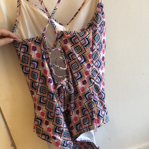 NWOT Anthropologie lace back geometric multicolor one piece swimsuit L - Picture 7 of 13